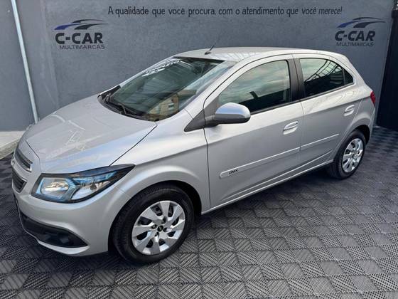 CHEVROLET ONIX 1.4 MPFI LT 8V FLEX 4P MANUAL